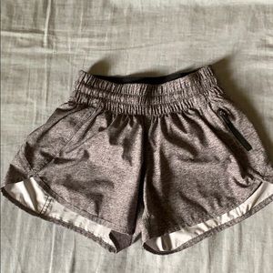 Lululemon Tracker Shorts 4”